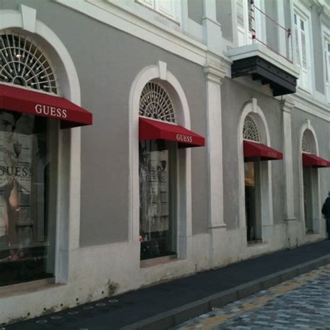 guess san juan